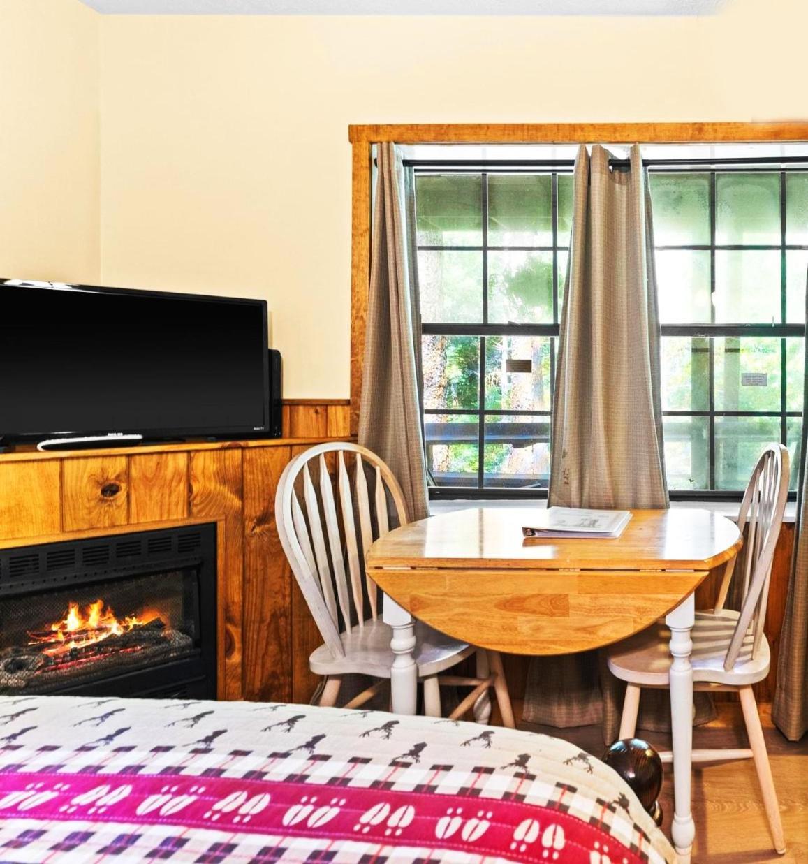 The Cascades Inn-Waterfall Retreat Tiger エクステリア 写真
